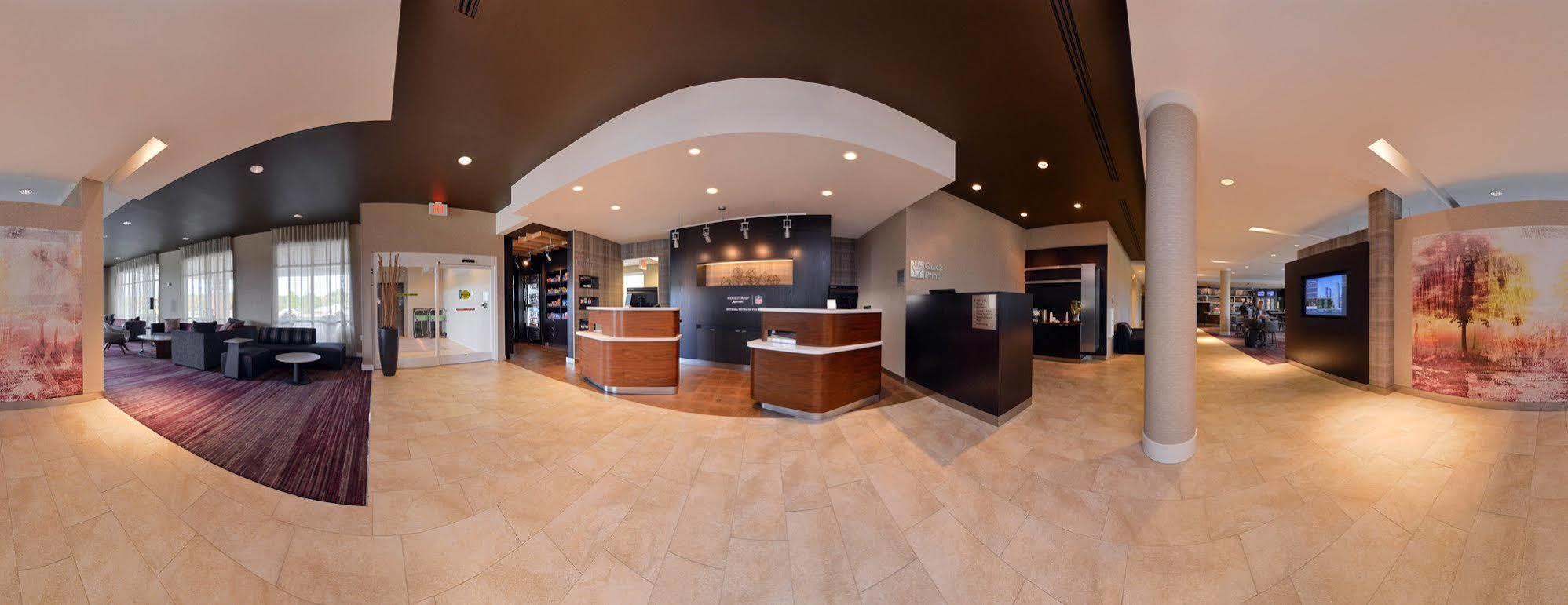 Courtyard By Marriott Boston Littleton Hotell Exteriör bild